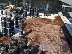 北京通州防水公司：厂房彩钢瓦处理漏水渗水究竟如何保证不漏水?